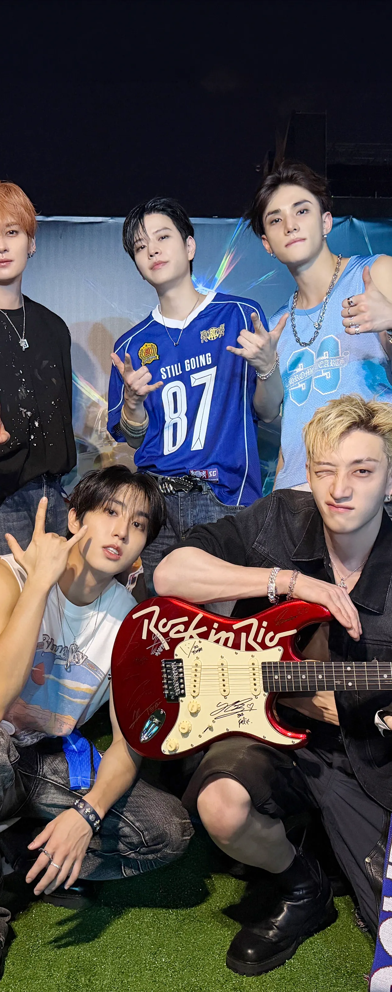 Capa do artigo: Guitarra do Stray Kids no Rock in Rio é arrematada por R$ 67,2 mil