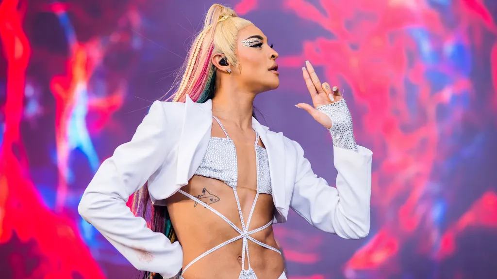 Capa do artigo: Pabllo Vittar lança seu primeiro álbum internacional