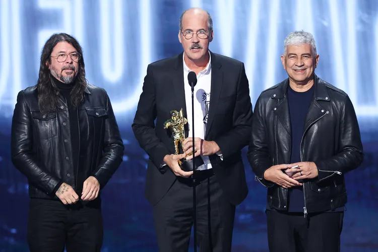 Capa do artigo: Nirvana recebe o Video Vanguard no VMA 2026 em homenagem histórica a Kurt Cobain