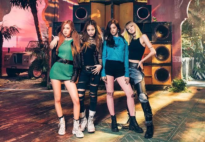 Capa do artigo: BLACKPINK faz história: “BOOMBAYAH” chega a 1,9 bilhão de views no YouTube