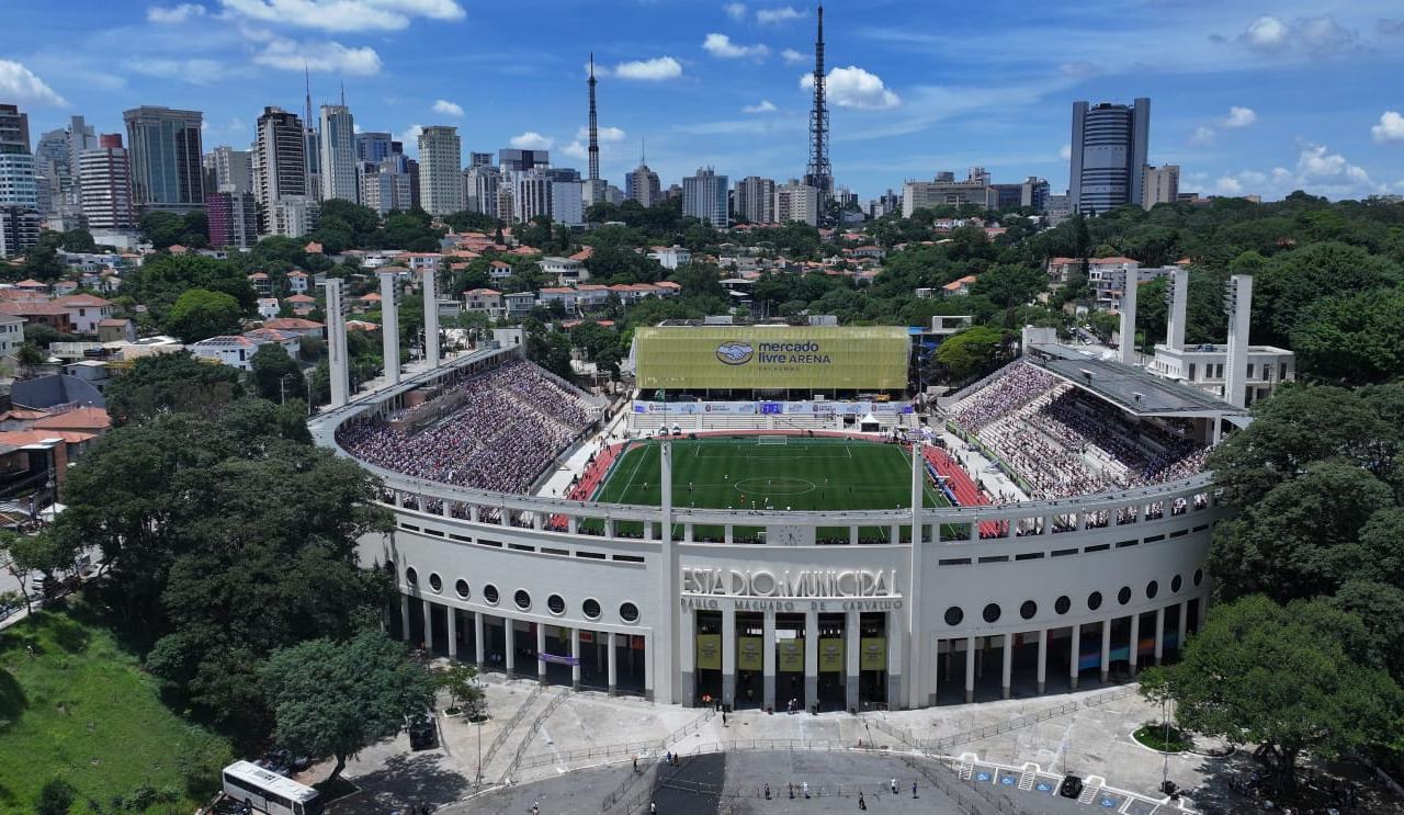 Capa do artigo: Como chegar e voltar do Pacaembu no show do aespa